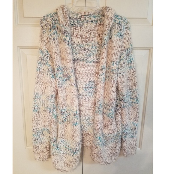 Woven Heart Sweaters - Woven Heart open-front cardigan/jacket